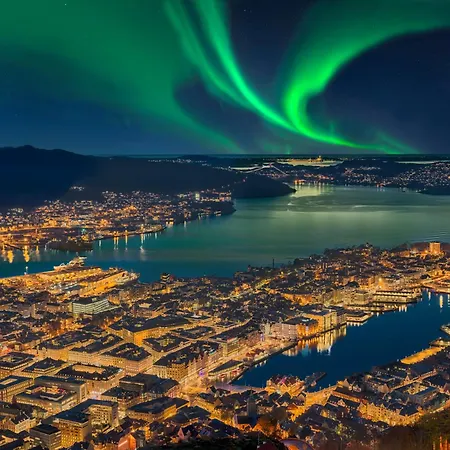 Elegant Urban Apartment *